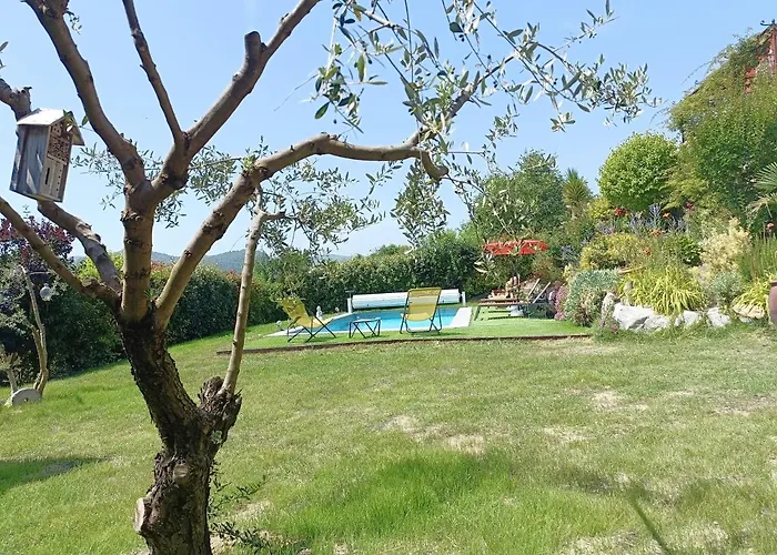 Апартаменты Le Jardin De Nigelle , Bas De En Provence *