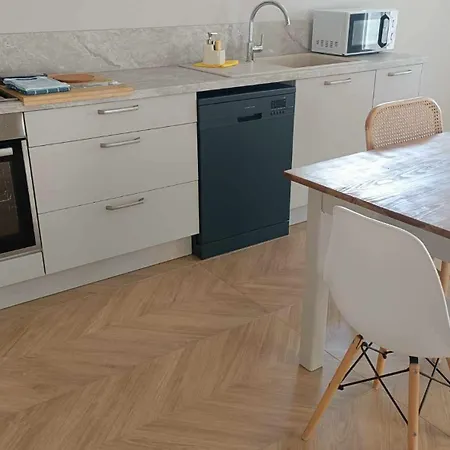 Le Jardin De Nigelle , Bas De En Provence