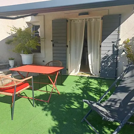 Appartement Le Jardin De Nigelle , Bas De En Provence Mallemoisson